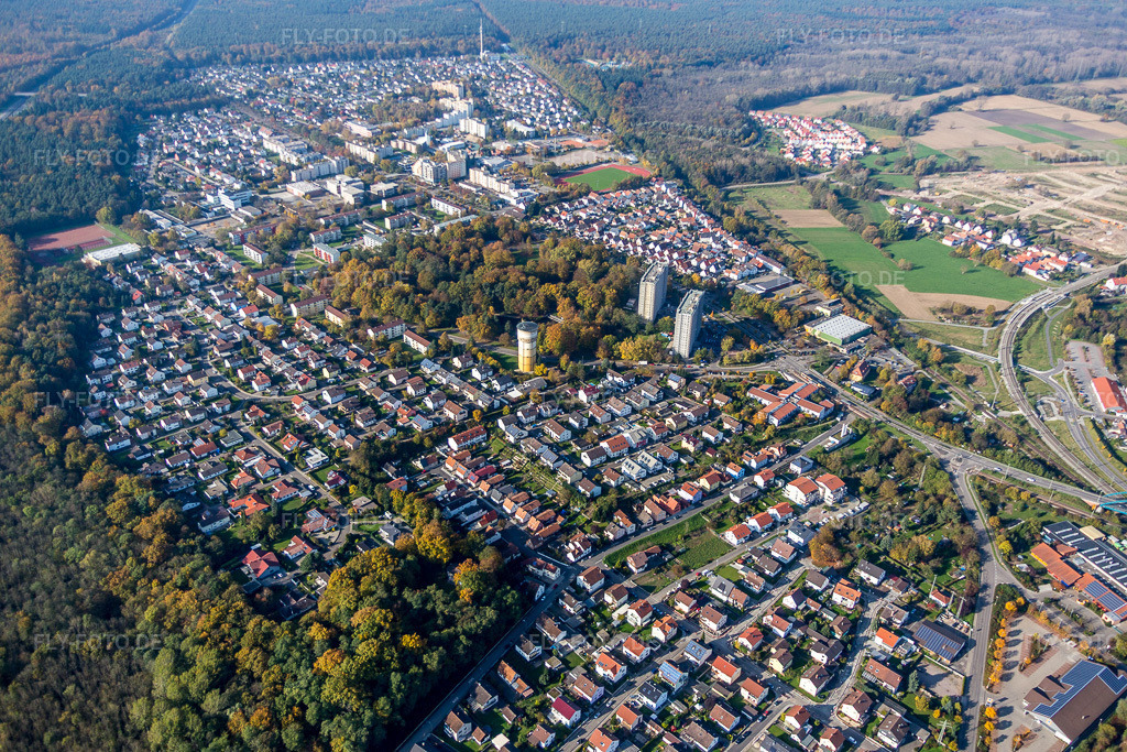 Luftbild: Siedlungsgebiet im Ortsteil Dorschberg in Wörth am Rhein im Bundesland Rheinland-Pfalz in Deutschland. Foto: IMG_075774.jpg vom 02.11.2014 durch Werner Riehm/FLY-FOTO.de