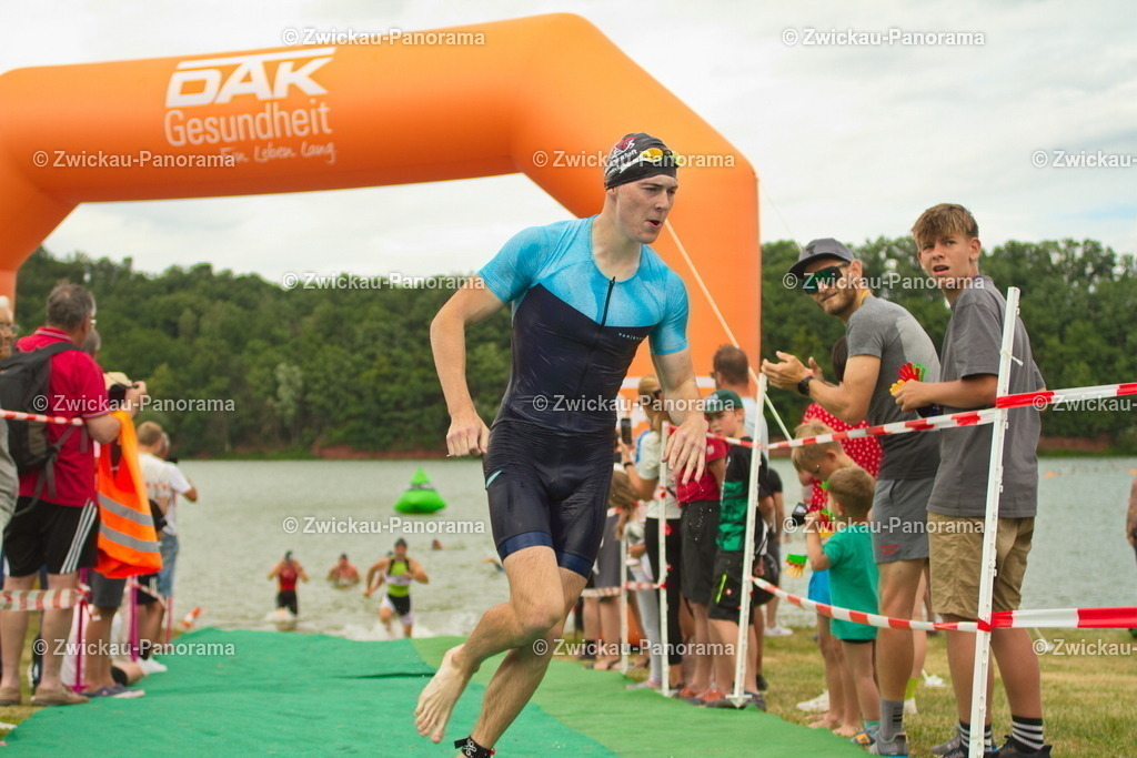 2023_0630_KoberTriathlon_Jeder0123 | Urban. Natur. Panorama. Luftbild. 
Der Bildershop für aufregende Perspektiven!
Für Deko, Wandbild und Kalender!
Wir bringen LED-Bilder zum Leuchten!
