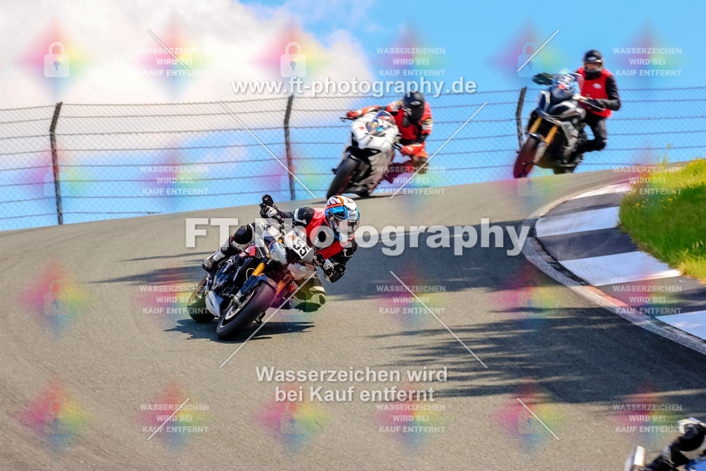 _TCM4339 | Hier findet Ihr Bilder von Touristenfahrten auf der Nürburgring Nordschleife oder von anderen Veranstaltungen die ich besucht habe. Viel Spass beim Durch Schauen 