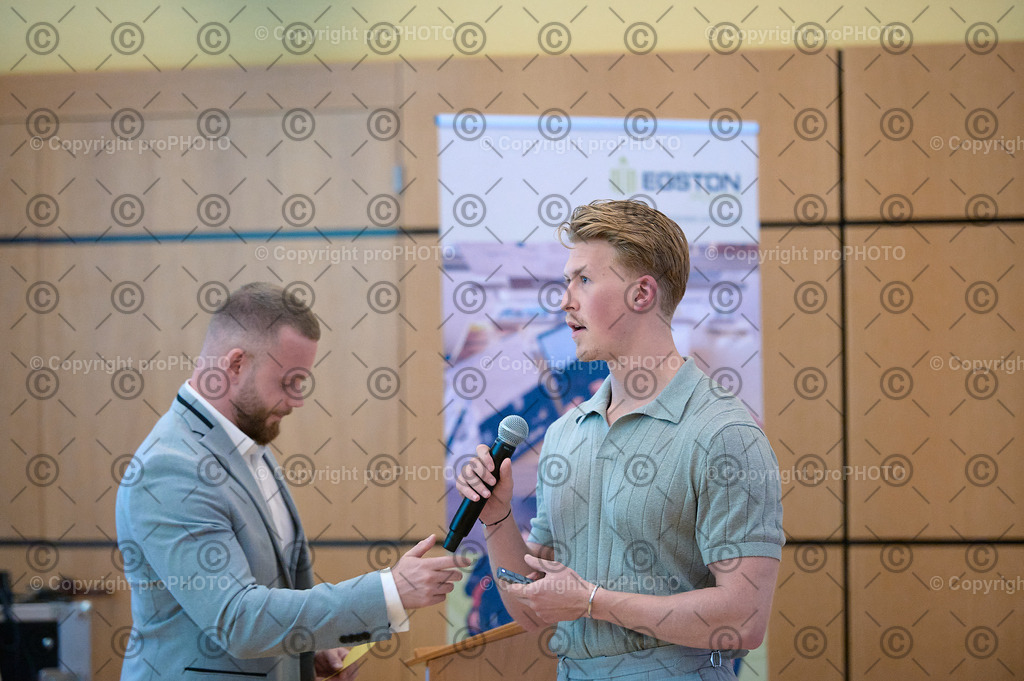 312_202509_EmployerBranding_NZ6_0265 | proPHOTO - Realisiert mit Pictrs.com