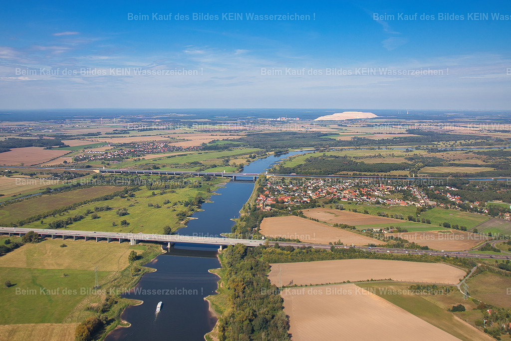 Autobahn_A2_Elbe_Trogbrücke_Hohenwarthe_Kaliberg_6981 | Elbe bei Hohenwarthe - Realisiert mit Pictrs.com
