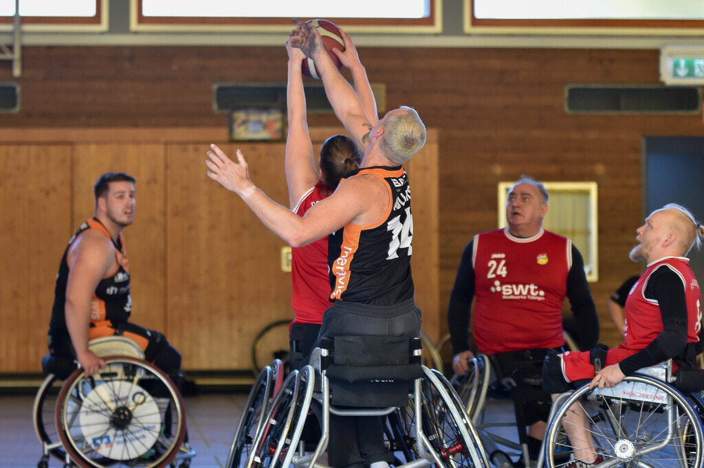 2024-10-26-0594 | RSKV Tuebingen vs. Hannover United 2, Rollstuhlbasketball, 2. Bundesliga Sued, 3. Spieltag, Saison 2024/2025, 26.10.2024, Foto: Ralph Kunze - Realisiert mit Pictrs.com