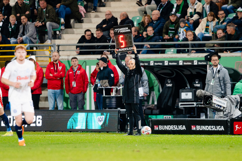 2. Bundesliga, Saison 2025/26, 11. Spieltag: SC Preußen Münster - Holstein Kiel | Münster, 31.10.2025: 2. Bundesliga, 11. Spieltag, SC Preußen Münster gegen Holstein Kiel im LVM-Preußenstadion in Münster an. Foto: sportfotografie.ms | Markus Paletta - Realisiert mit Pictrs.com