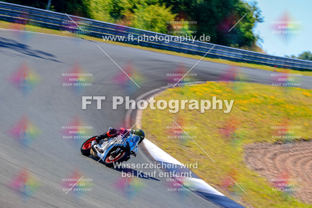 _TCM5687 | Hier findet Ihr Bilder von Touristenfahrten auf der Nürburgring Nordschleife oder von anderen Veranstaltungen die ich besucht habe. Viel Spass beim Durch Schauen 
