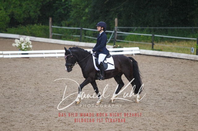 DKP46937 | Turniersportfotografie; Pferdefotografie; Dressurfotografie