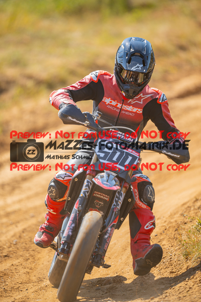 MaZZes-Fotomatrix-20260815-598015 | S2