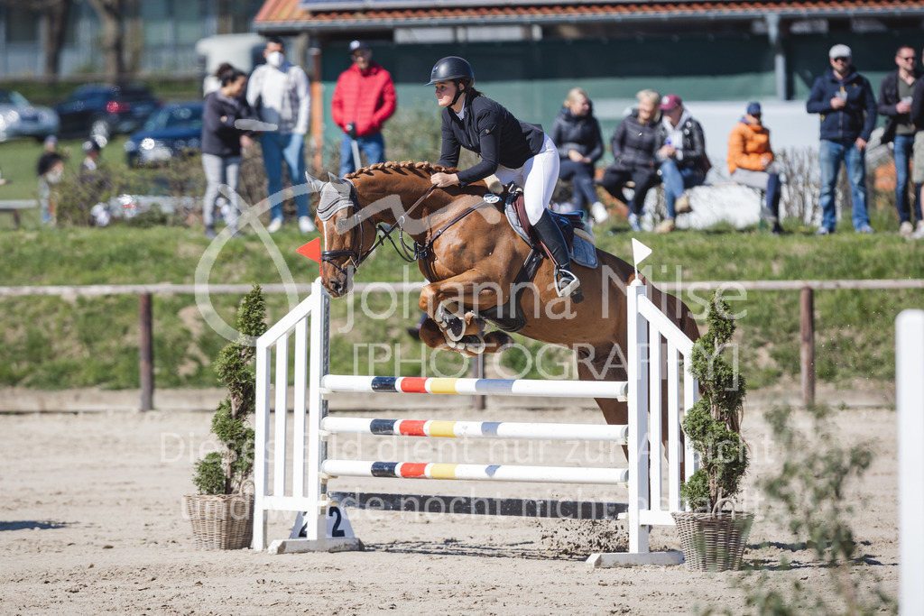 220416_4_L-Stil1-465 | Frühlingsfest der Pferde
Herford
16.April 2022
04/1 Stilspringprüfung Kl.L geschlossen 0-78 RLP