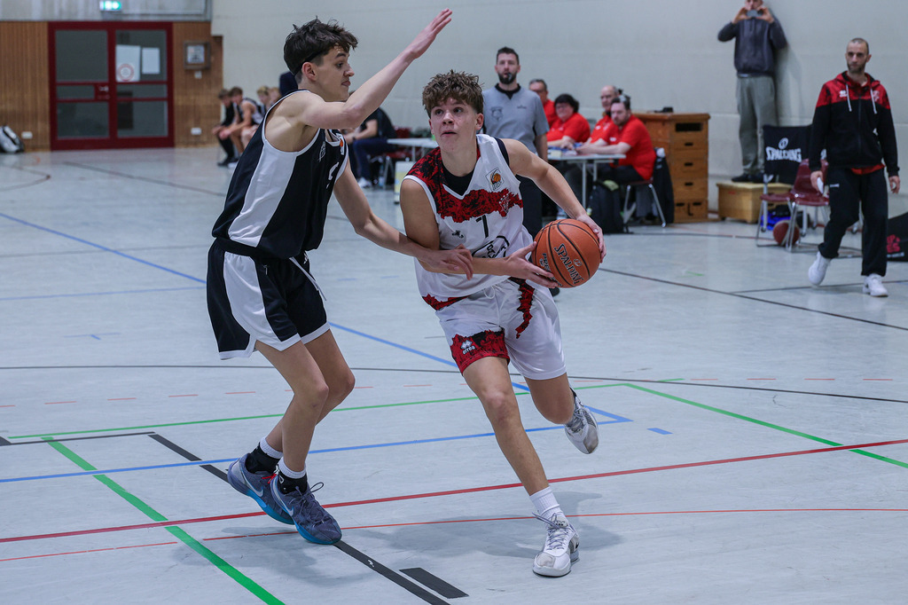 JBBL BAYER GIANTS vs Team BonnKöln RAG-24 | Fotos von Basketballspielen aus dem Raum NRW fotografiert von Gero Mueller-Laschet und Daniel Schaefer - Realisiert mit Pictrs.com
