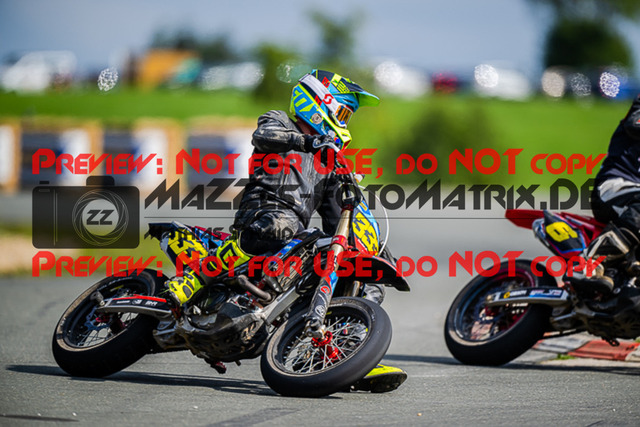 MaZZes_FotoMatrix_220904_9974 | S2