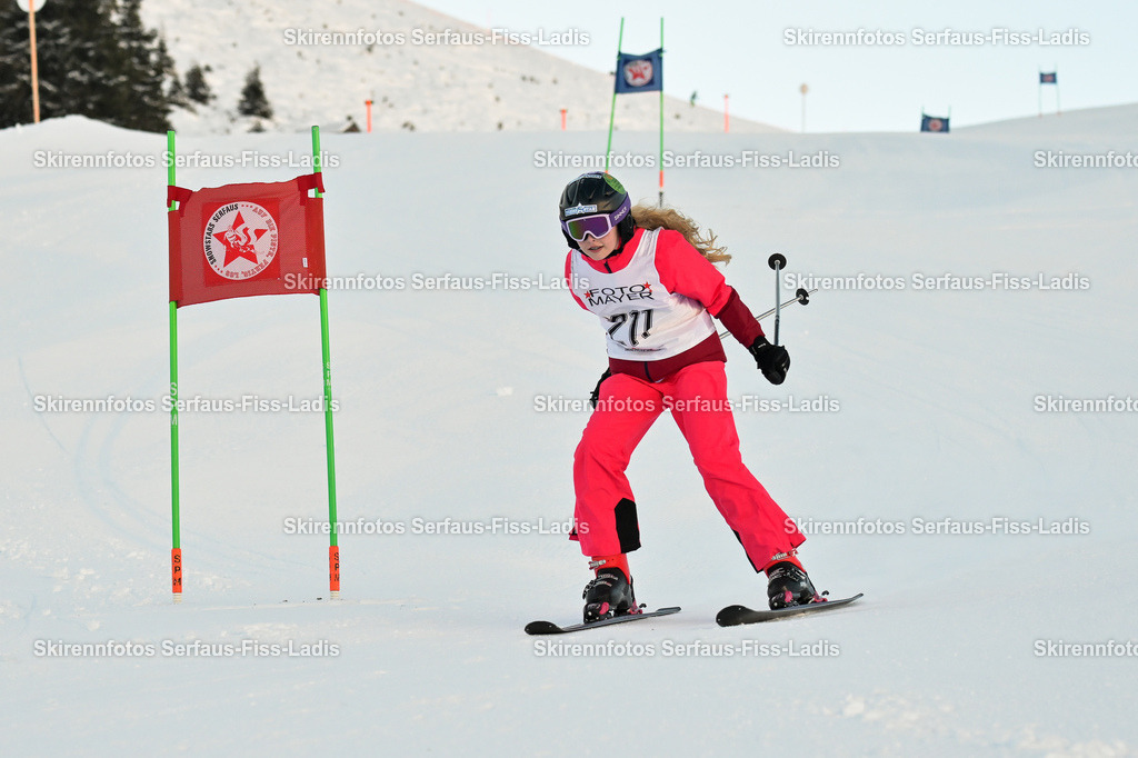 SRS_26.12.2025_0082 | SRS_26.12.2025_0082 - Realisiert mit Pictrs.com