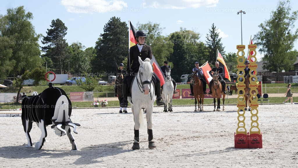 WE_SP_Stoib_Siegerehrung_PI2025_2146 | Pferd International München 2025