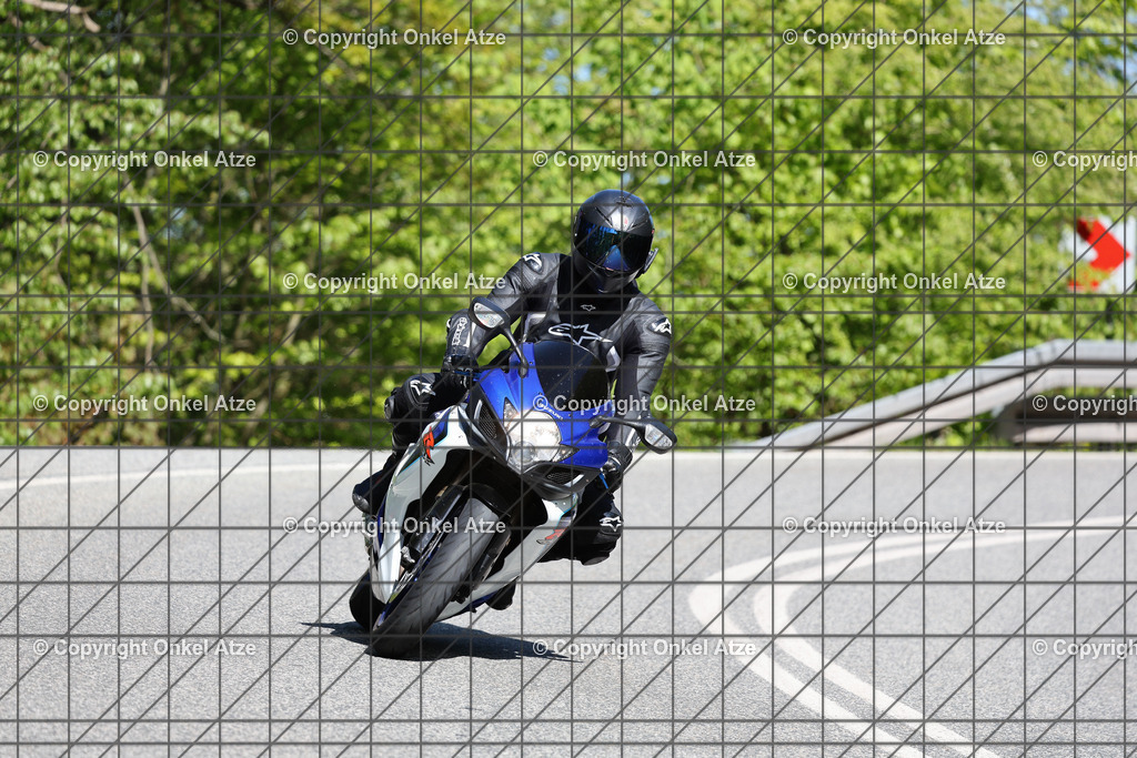 IMG_0263 | Fotograf am Kyffhäuser. Onkel Atze. Kyffhäuser Rennstrecke. Café36. Motorsportfotografie. - Realisiert mit Pictrs.com