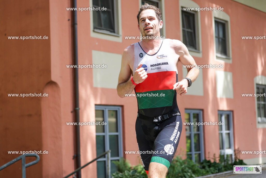 KSZ_6417 | Stadttriathlon Erding 2025. #yourpictrs #sportshot_your_pictrs @Sportshotphotography #stadttriathlonerding Copyright: www.sportshot.de