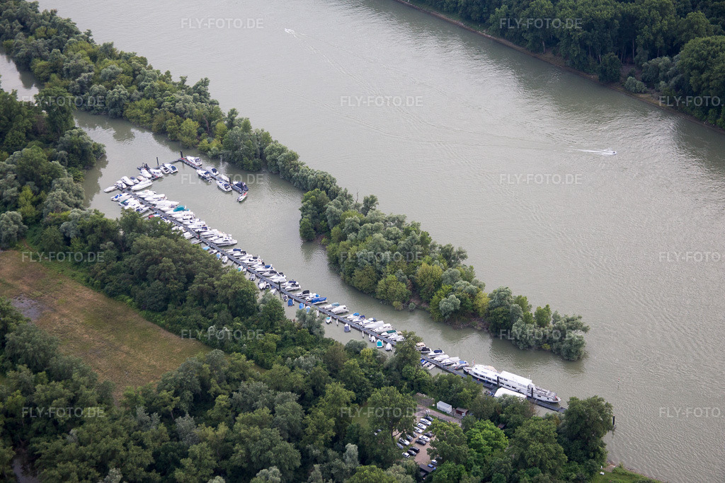 Luftbild: Yachthafen im Ortsteil Rheinau in Mannheim im Bundesland Baden-Württemberg in Deutschland. Foto: IMG_090955.jpg vom 04.07.2016 durch Werner Riehm/FLY-FOTO.de