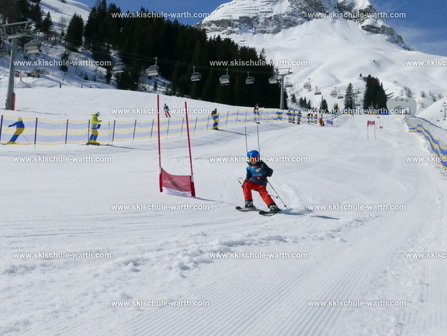 Hanne (1) | Photos von der Skischule Warth - Realisiert mit Pictrs.com