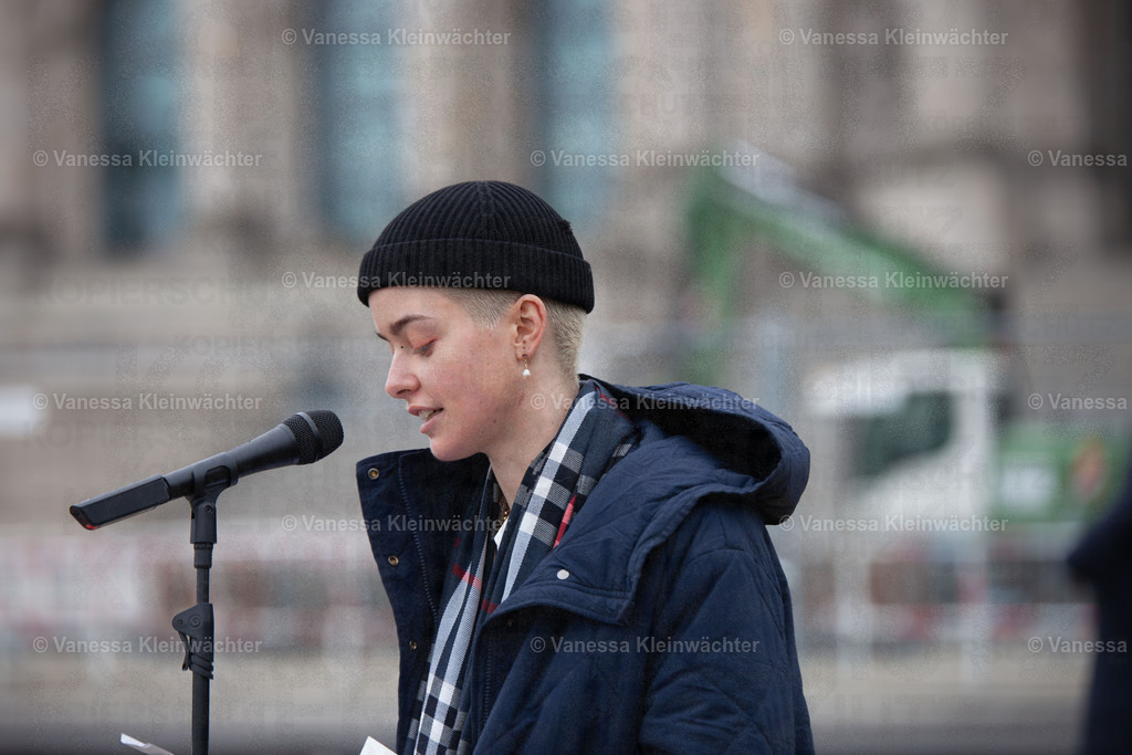  Trans Day Of Visibility Kundgebung 2022 in Berlin | Vanessa Kleinwächter - Realisiert mit Pictrs.com