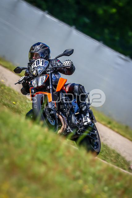 0201-260509DCB-031_201 | Deine Full-Service-Agentur für ✔️Videoproduktionen und ✔️Motorsportfotografie Jetzt Angebot anfragen!
