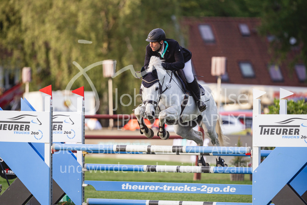 240510_Hamburg_Amateur-Small-359 | Deine schönsten Turniermomente als professionelle Fotos! Entdecke hochwertige Pferdesport-Fotografie im Online-Shop. Jetzt Fotos finden & bestellen!