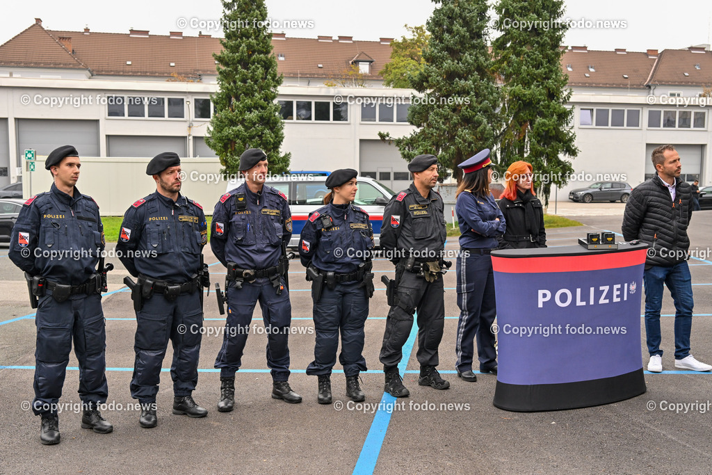 Landespolizeidirektion Ooe_ Pressekonferenz Sicherheitsbudget 2024_ 24.10.2023-10 | 24.10.2023, Landespolizeidirektion Oberoesterreich, AUT, Pressekonferenz Sicherheitsbudget 2024, im Bild Polizei, Polizeibeamte, Polizisten,Polizistin, Uniformierte