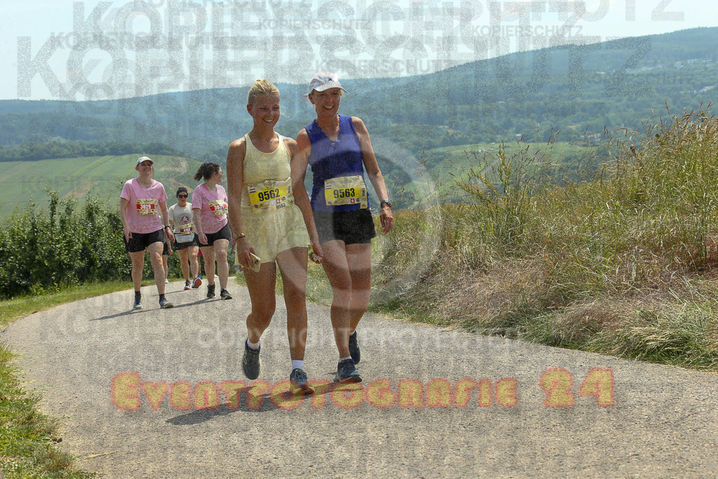 250614_1418_EX1_0547 | Sportfotografie im Rhein-Sieg Kreis, Köln, Bonn, NRW, Rheinland Pfalz, Hessen, etc. Unser Tätigkeitsfeld umfasst den Laufsport vom Volkslauf über den Marathon, Duathlon, Triathon bis zum Ultralauf wie Kölnpfad Ultra oder Schindertrail.