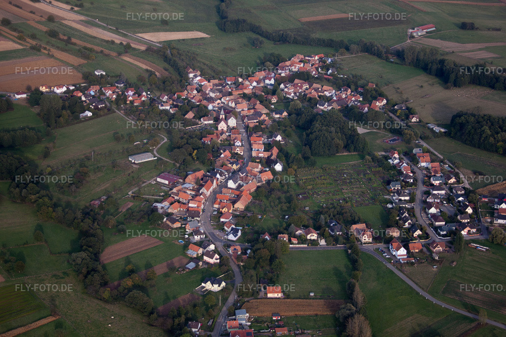 Ortsansicht | Luftbild: Ortsansicht in Griesbach im Bundesland Bas-Rhin in Frankreich. Foto: IMG_53639.jpg vom 30.09.2012 durch Werner Riehm/FLY-FOTO.de - Realisiert mit Pictrs.com