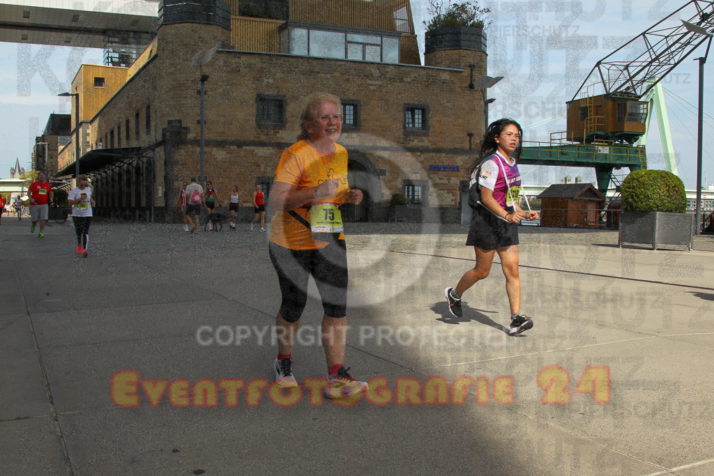 250920_1340_EV4_6396 | Sportfotografie im Rhein-Sieg Kreis, Köln, Bonn, NRW, Rheinland Pfalz, Hessen, etc. Unser Tätigkeitsfeld umfasst den Laufsport vom Volkslauf über den Marathon, Duathlon, Triathon bis zum Ultralauf wie Kölnpfad Ultra oder Schindertrail.