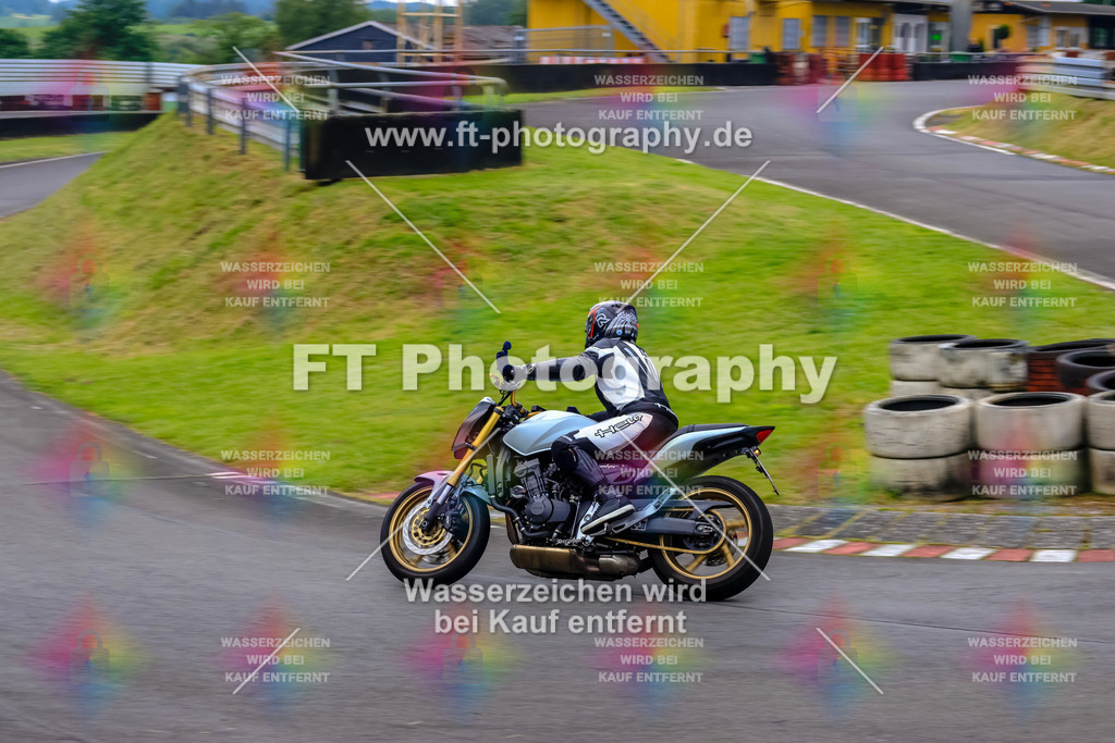 OBK-6007 | Hier findet Ihr Bilder von Touristenfahrten auf der Nürburgring Nordschleife oder von anderen Veranstaltungen die ich besucht habe. Viel Spass beim Durch Schauen 