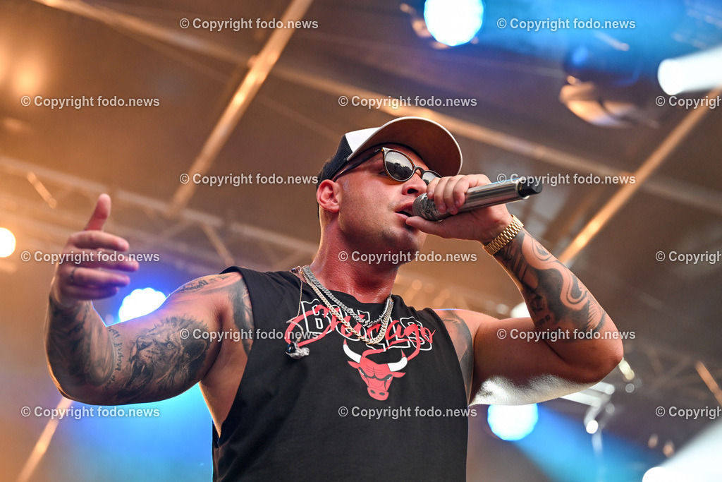 Posthof_ Pietro Lombardi_ 22.06.2023-26 | 22.06.2023, Linz, AUT, Posthof, Open Air Konzert Pietro Lombardi, im Bild Pietro Lombardi 