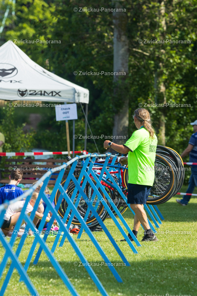 Tag 1 Allgemein Klein--8 | Urban. Natur. Panorama. Luftbild. 
Der Bildershop für aufregende Perspektiven!
Für Deko, Wandbild und Kalender!
Wir bringen LED-Bilder zum Leuchten!
