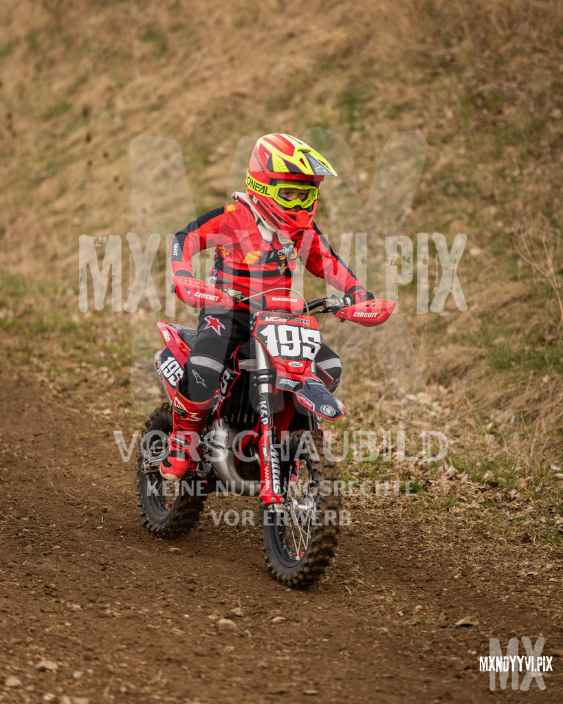 866A0748 | mxndyyvipix