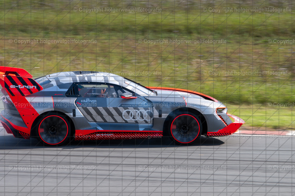 20250906160308D75_6493 | Bitte beachten!!!
Alle Fotos dieser Galerie sind nur grundbearbeitet. Im Falle eines Verkaufs, werde ich die Fotots noch mit dem nötigen Feinschliff versehen. - Realisiert mit Pictrs.com