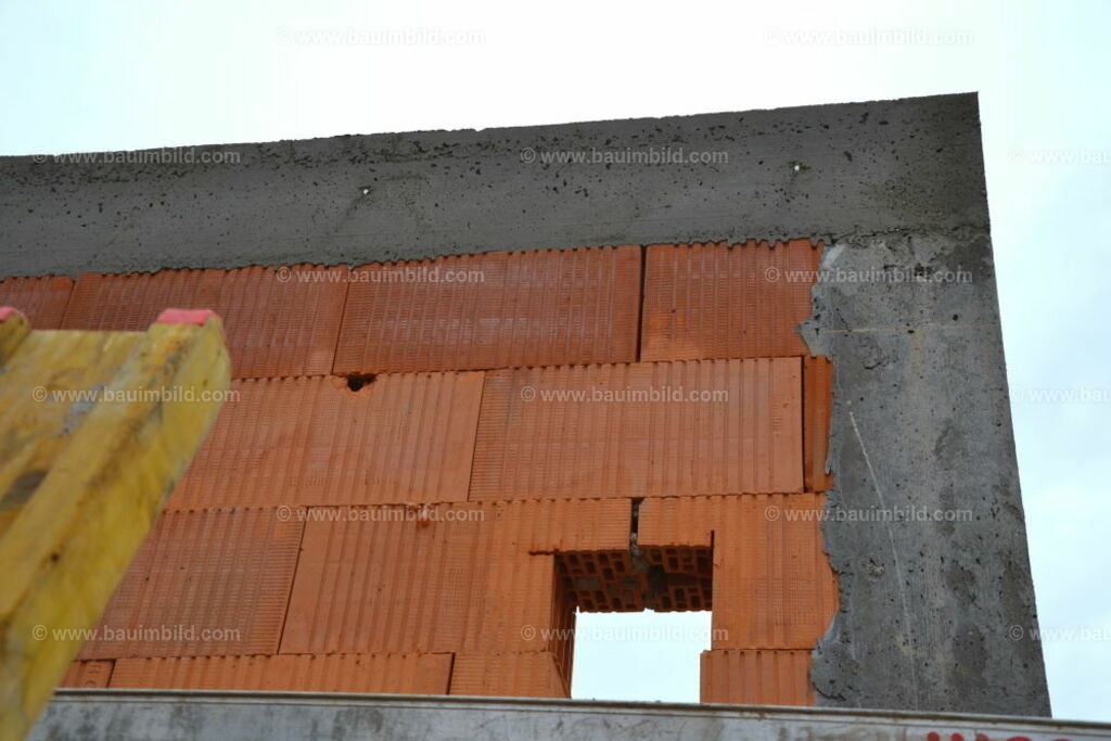 bib-lg04-sonstige-betonarbeiten-0735 | Nach LV-Leistungsgruppen sortierte Detailfotos über den Bau eines Hauses. Alle Hausbau-Bilder direkt vom Urheber und Autor der Website Haus-Selber-Bauen.com