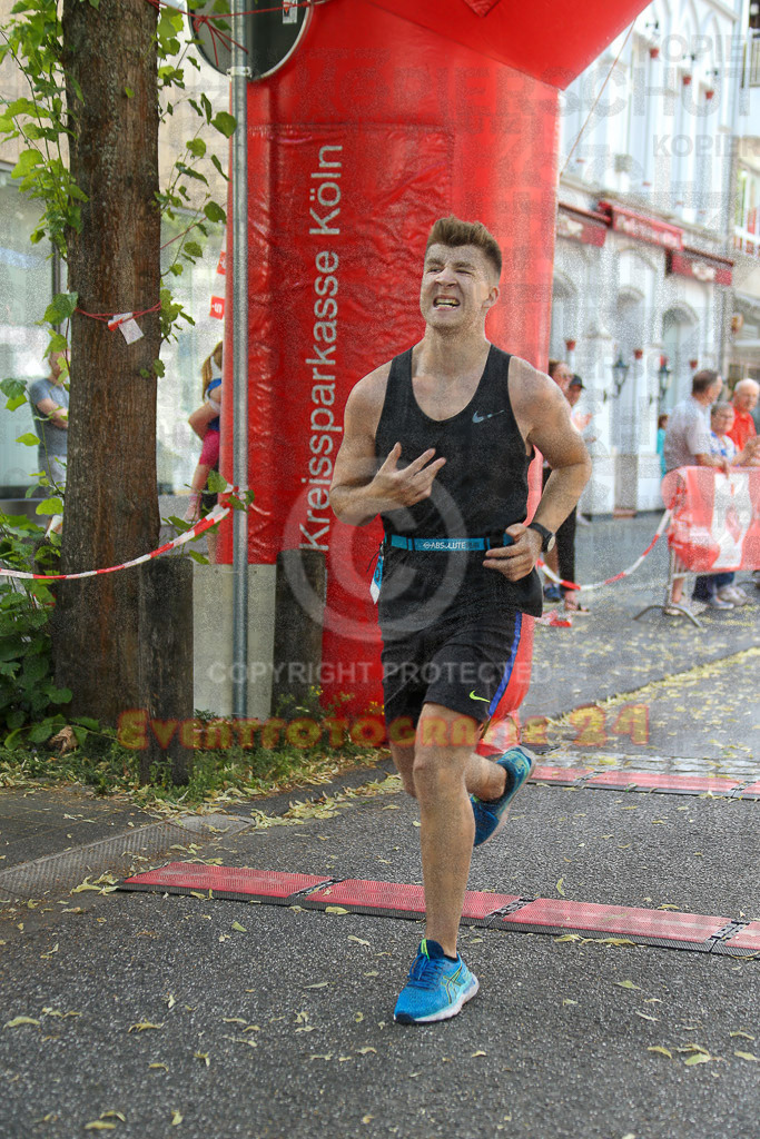 220625_1641_EX1_4844 | Sportfotografie im Rhein-Sieg Kreis, Köln, Bonn, NRW, Rheinland Pfalz, Hessen, etc. Unser Tätigkeitsfeld umfasst den Laufsport vom Volkslauf über den Marathon, Duathlon, Triathon bis zum Ultralauf wie Kölnpfad Ultra oder Schindertrail.