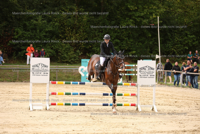 HG9A8611 | laurarinckfotografie - Realisiert mit Pictrs.com