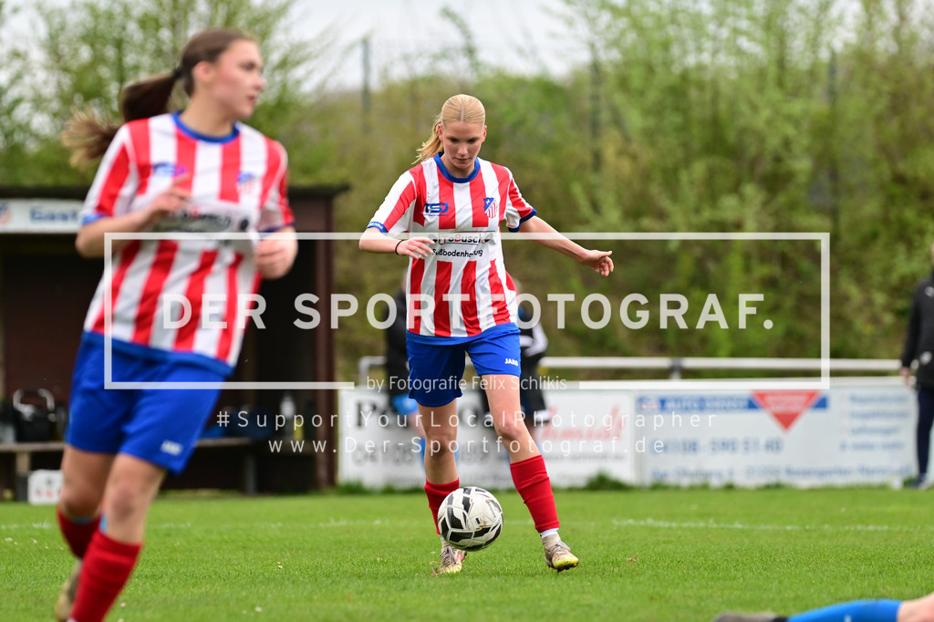Fußball I Frauen I Saison 2025-2026 I Kreisliga I 13. Spieltag I FC Rosengarten - SV Ahlerstedt-Ottendorf IV I 167597 | Der Sportfotograf. - Realisiert mit Pictrs.com