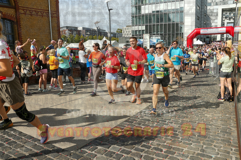 250920_1430_EX1_7287 | Sportfotografie im Rhein-Sieg Kreis, Köln, Bonn, NRW, Rheinland Pfalz, Hessen, etc. Unser Tätigkeitsfeld umfasst den Laufsport vom Volkslauf über den Marathon, Duathlon, Triathon bis zum Ultralauf wie Kölnpfad Ultra oder Schindertrail.