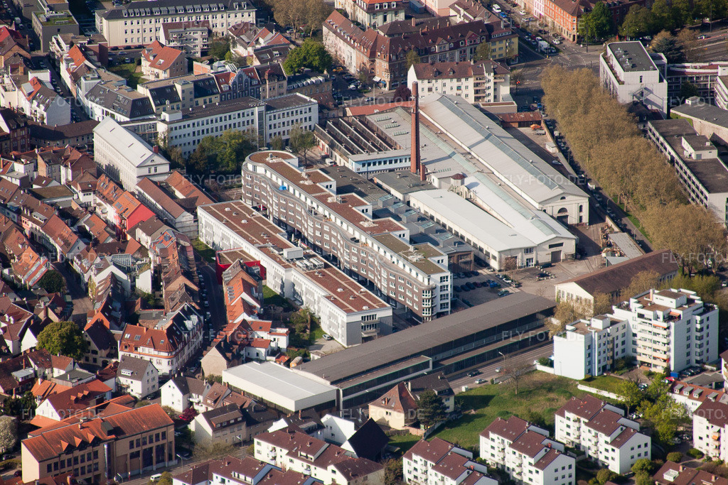 Luftbild: Entwicklungsgebiet des Industriekonversionsgebiet zur Gießerei im Ortsteil Durlach in Karlsruhe im Bundesland Baden-Württemberg in Deutschland. Foto: IMG_26042.jpg vom 23.04.2010 durch Werner Riehm/FLY-FOTO.de