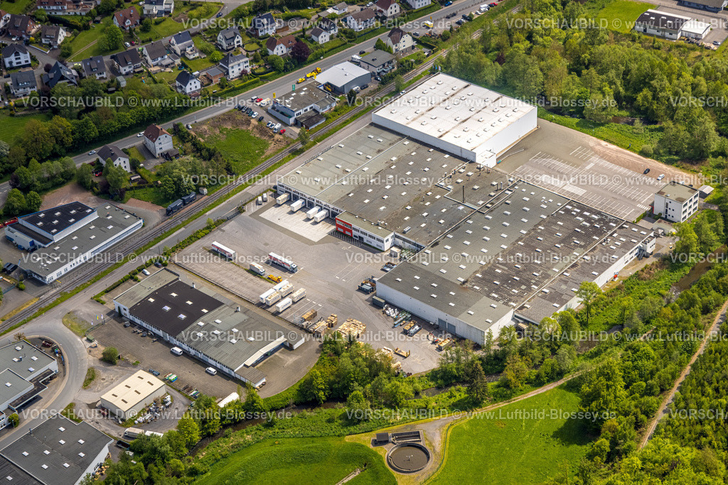 Sundern230504790 | Luftbild, Gewerbegebiet Zum Dümpel, Schulte Lagertechnik, Stemel, Sundern, Sauerland, Nordrhein-Westfalen, Deutschland