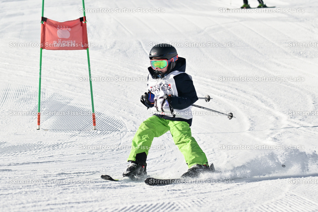 SRS_19.12.2025_0135 | SRS_19.12.2025_0135 - Realisiert mit Pictrs.com