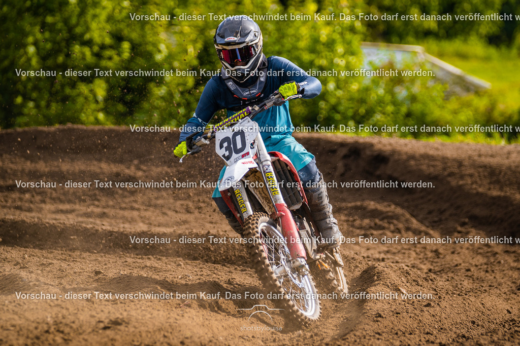 09_21_LM_Schenkenhorst-8388 | Sportfotografin aus Berlin-Brandenburg mit Fokus auf Motocross. Ich halte deine sportliche Leistung und echte Emotionen auf und neben der Strecke professionell fest. Entdecke die Fotos von deinem Rennen und bestelle sie direkt hier im Shop.