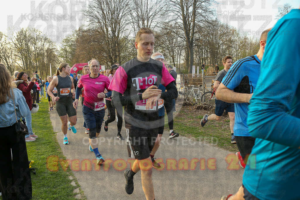 250328_1748_EX1_5689 | Sportfotografie im Rhein-Sieg Kreis, Köln, Bonn, NRW, Rheinland Pfalz, Hessen, etc. Unser Tätigkeitsfeld umfasst den Laufsport vom Volkslauf über den Marathon, Duathlon, Triathon bis zum Ultralauf wie Kölnpfad Ultra oder Schindertrail.