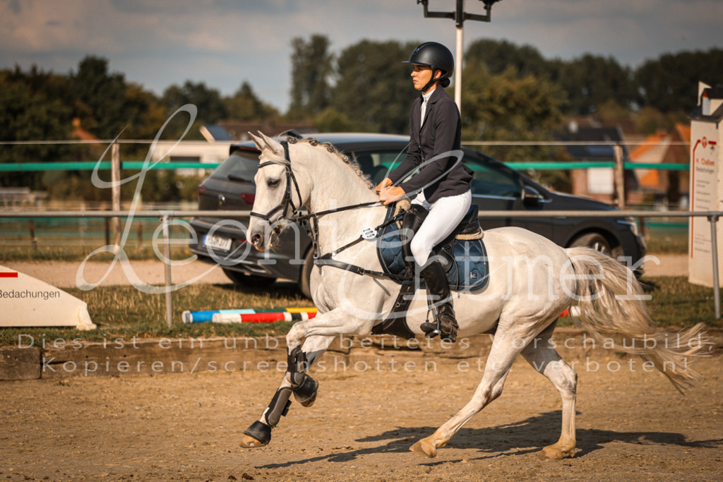 01.FrSpE00314 | Leoni Ertmer Photography - Realisiert mit Pictrs.com