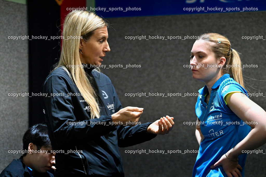 SCO Sprengnetter Bodensdorf vs. SU Sparkasse Kufstein  | Trainerin SCO Bodensdorf Burgar Spela, Lea Paulin, SCO Sprengnetter Bodensdorf vs. SU Sparkasse Kufstein , SCO Sprengnetter Bodensdorf vs. SU Sparkasse Kufstein am 08.02.2026 in Bodensdorf (SCO Sportheim), Austria, (Photo by Bernd Stefan)