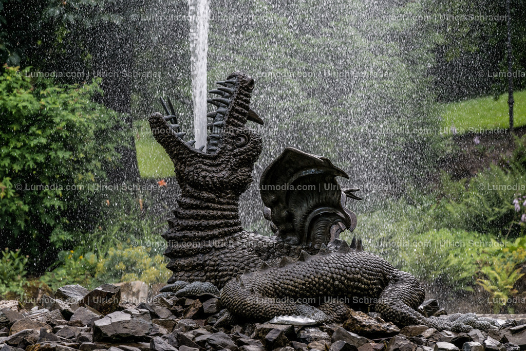 10049-4071 - Schloßpark Ballenstedt | Stockfoto und Bilderpool mit Bildmaterial aus Deutschland, dem Harz, Halberstadt, Quedlinburg, Wernigerode und weltweit. Qualitativ hochwertige und professionelle Fotos anschauen und kaufen. - Realisiert mit Pictrs.com