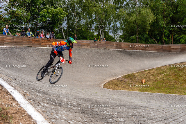 BayBMX2026-05448 | Fotogalerie von Thomas Dettweiler mit Eventbildern und lizenzfreien Fotos. Perfekt als Wandbild, für Büro, Website oder private Nutzung. - Realisiert mit Pictrs.com
