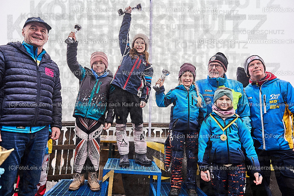 _ALP7997_KinderVergleich-SL_Semmering_Sieger | Hochzeitsfotograf mit dem Blick für´s Wesentliche, Firmung, Erstkommunion, Firmenfeiern, Sportfotoservice, Reproduktionen, Konzertfotografie, Pressefotografie, Luftbildfotografie, Innenarchitektur, Werbefotografie, Sponsoren-Livebildfotografie.
