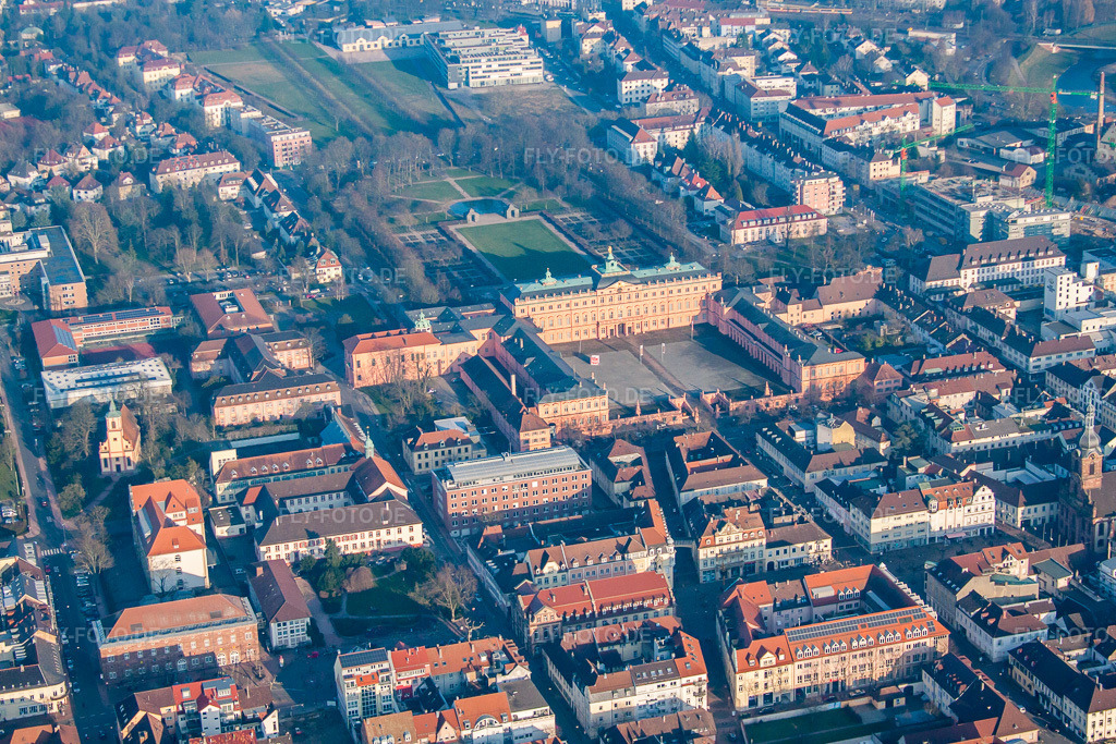 Luftbild: Residenzschloss von Westen in Rastatt im Bundesland Baden-Württemberg in Deutschland. Foto: IMG_61983.jpg vom 31.01.2014 durch Werner Riehm/FLY-FOTO.de
