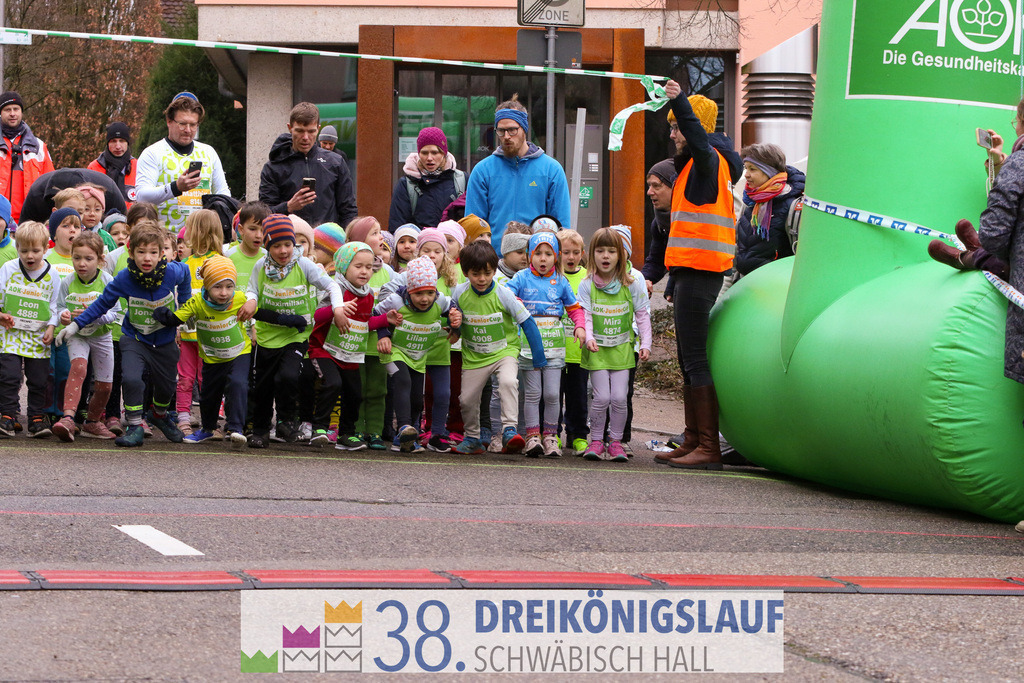 400m AOK Junior Cup | 3 Koenigslauf 2024 400m AOK Junior Cup - Realisiert mit Pictrs.com