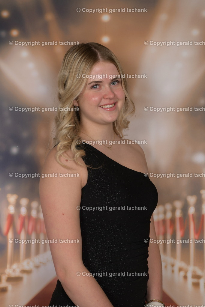 MT1_4591 | Wählen Sie hier bitte Ihr bestes Foto aus, mit diesem Bild wird Ihr Set produziert. Sollten Sie kein Bild wählen oder mehrere suchen wir das Beste aus!