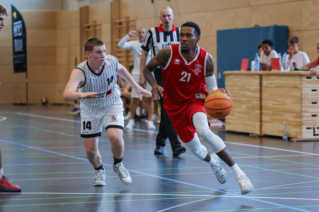 Pro A BAYER GIANTS vs Leichlinger TV  Test-99 | Fotos von Basketballspielen aus dem Raum NRW fotografiert von Gero Mueller-Laschet und Daniel Schaefer - Realisiert mit Pictrs.com